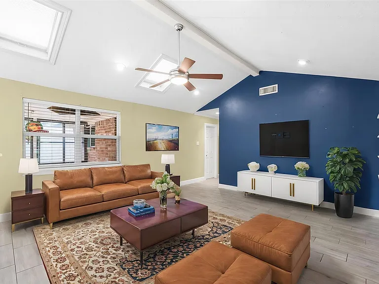 3010 Westerland Dr — Photo 20
