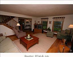 3rd image of 50 Sunrise Dr