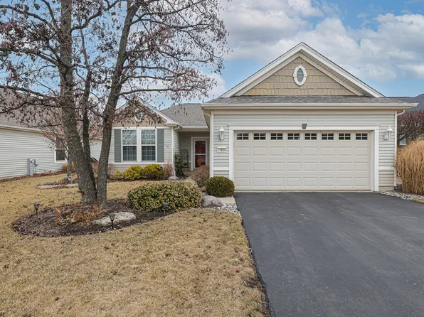 11628 Wildrose Dr, Huntley, IL 60142