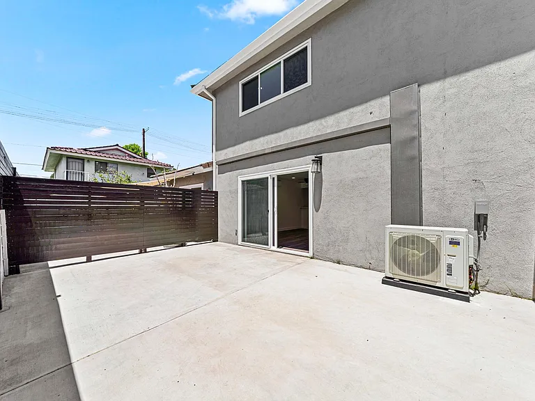 1907 Corinth Ave #2 — Photo 23