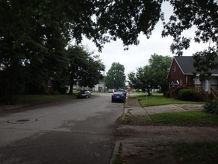 2nd image of 406 S Kerth Ave