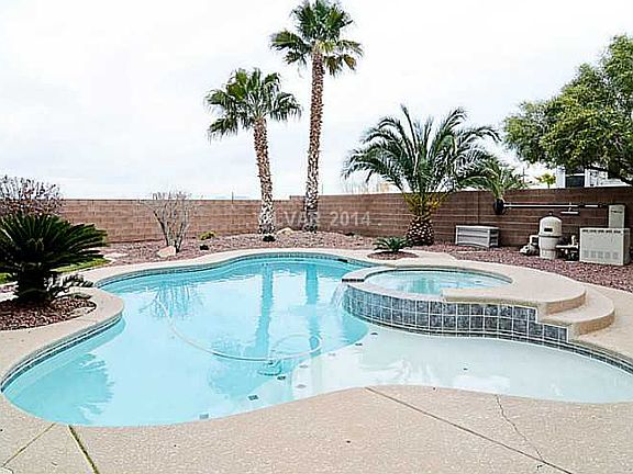 4th image of 8214 Moapa Water St