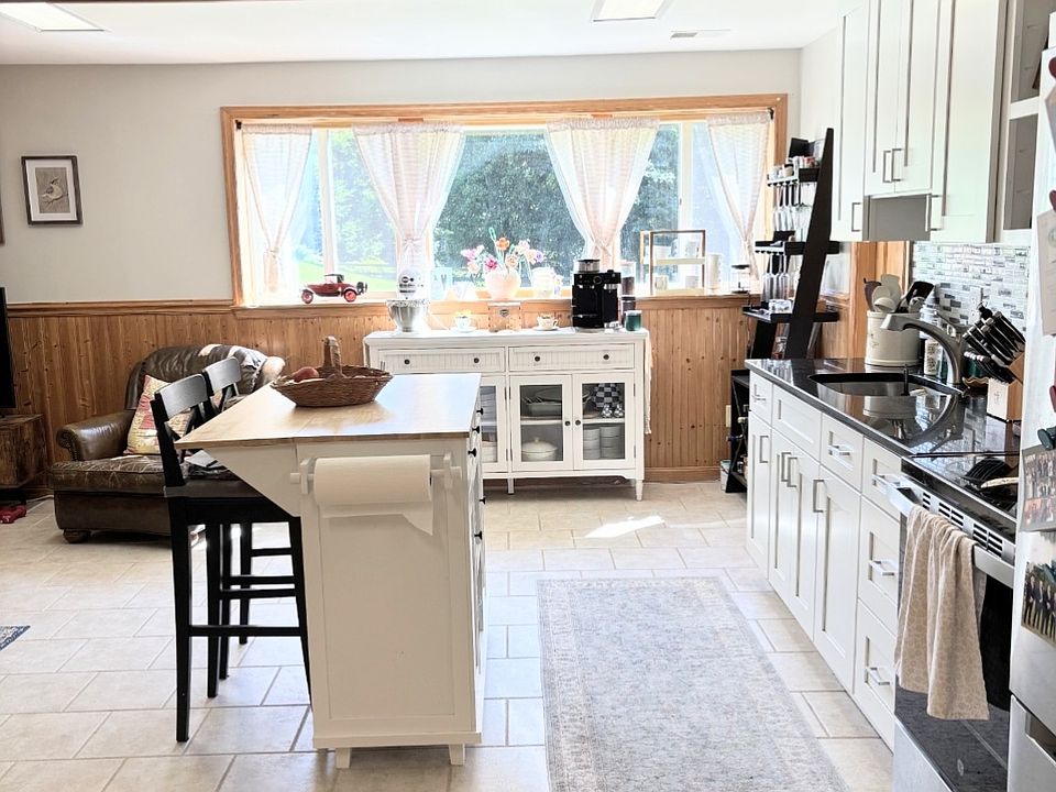 1st image of 5201 Brentwood Farm Dr