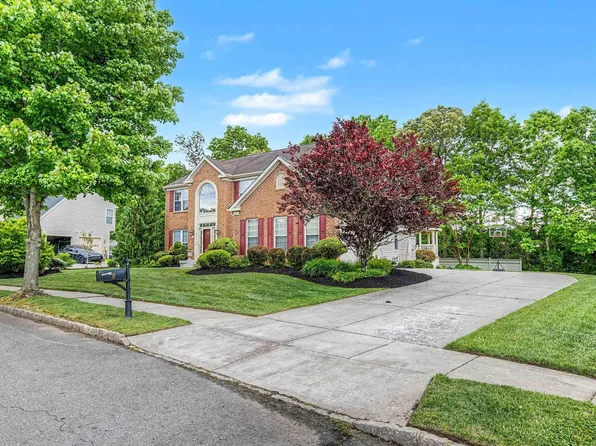 8 Gallant Fox Ln, Egg Harbor Township, NJ 08234