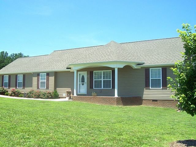 1st image of 2840 Churchill Dr