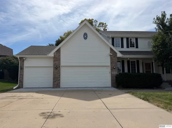 16117 Drexel Cir, Omaha, NE 68135