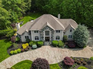 2 Corrigan Way, Old Tappan, NJ 07675