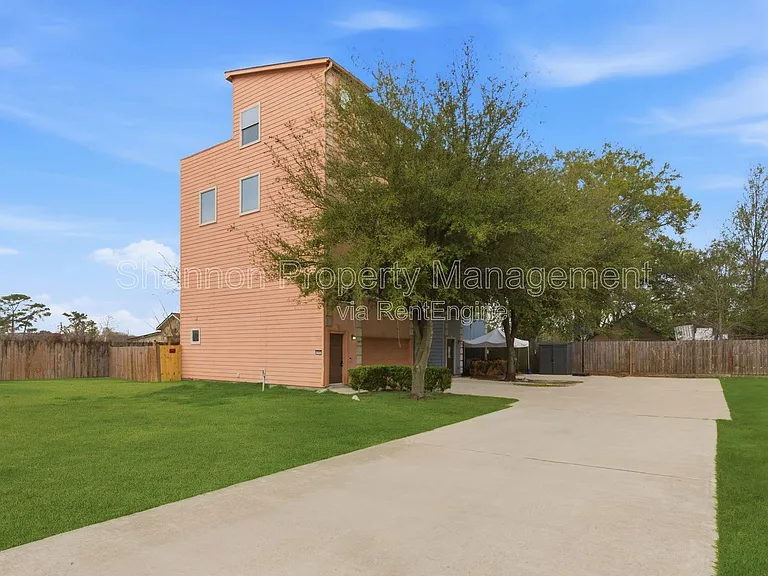 408 Eichwurzel Ln #D — Photo 4