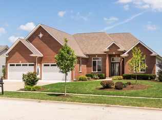 1850 Parkside Dr, Sycamore, IL 60178