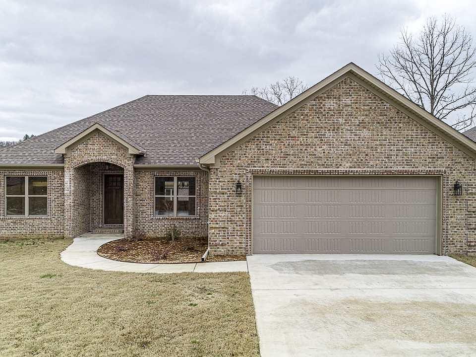 1st image of 9701 Oak Forest Ln