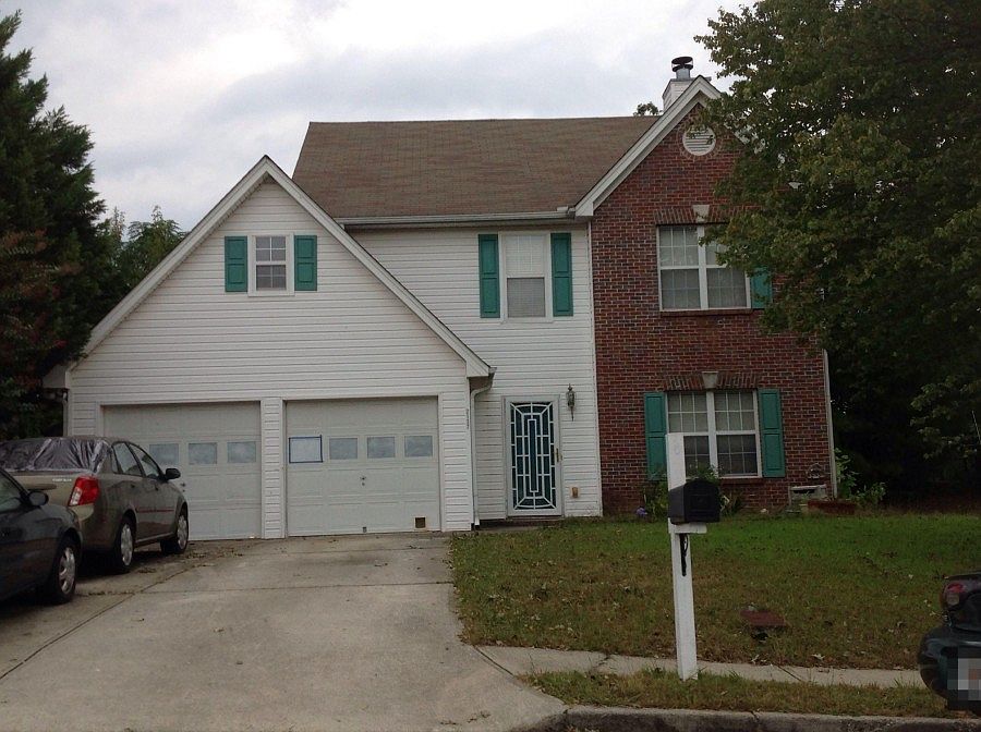 1st image of 2137 Oakland Walk Dr