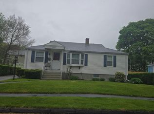 13 Rosewood Dr, Worcester, MA 01602