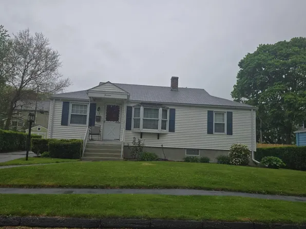 13 Rosewood Dr, Worcester, MA 01602