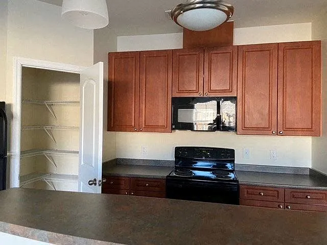 Clairmont at Hillandale — Photo 34