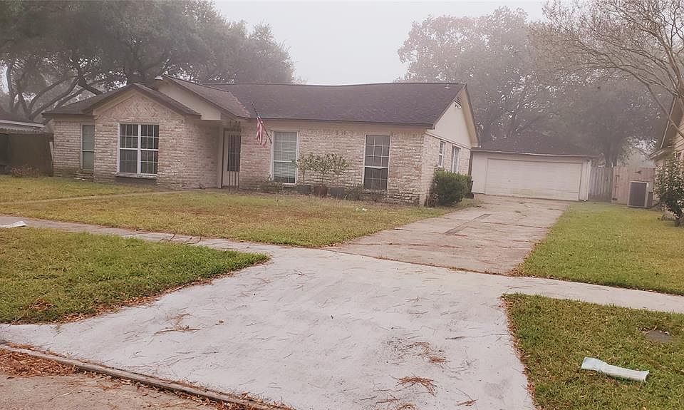 1st image of 22707 Merrymount Dr