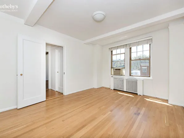 299 West 12th Street image 1 of 6