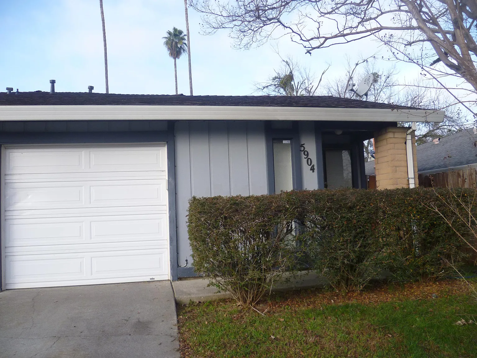 5904 Rye Way photo 1