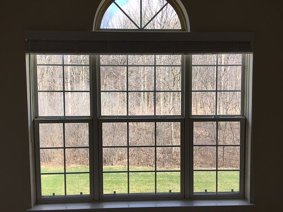 5th image of 4737 Berkshire Dr