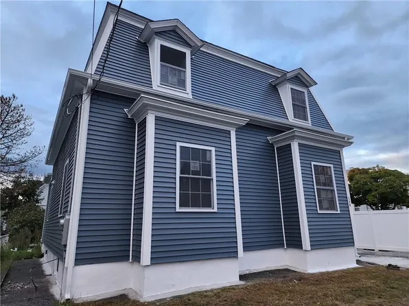 139 Clarendon St, Cranston, RI 02910