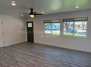 102 Hoover Ave, Ventura, CA 93003