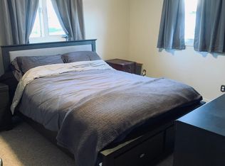 11 Rhodes Pl, Hingham, MA 02043