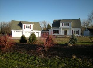 6394 Decorah Ave, Oshkosh, WI 54902