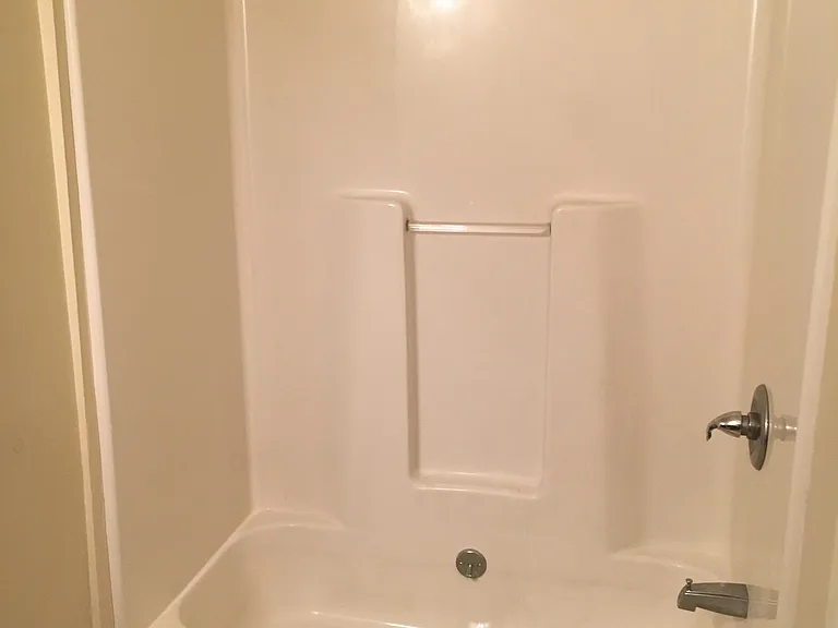 66 W Hollis St #10 — Photo 2