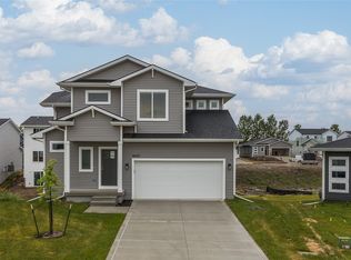 16632 Mill Pond Cir, Urbandale, IA 50323