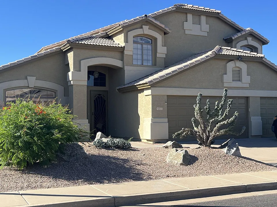 4315 E Morning Vista Ln