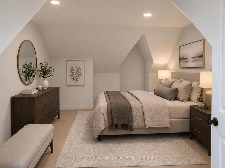 177 Logan Ave #UPPER — Photo 6