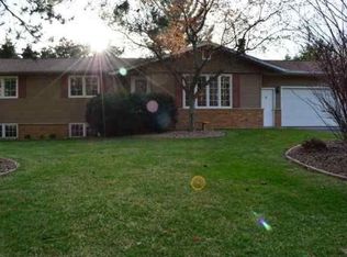 2231 Lepak Dr, Plover, WI 54467