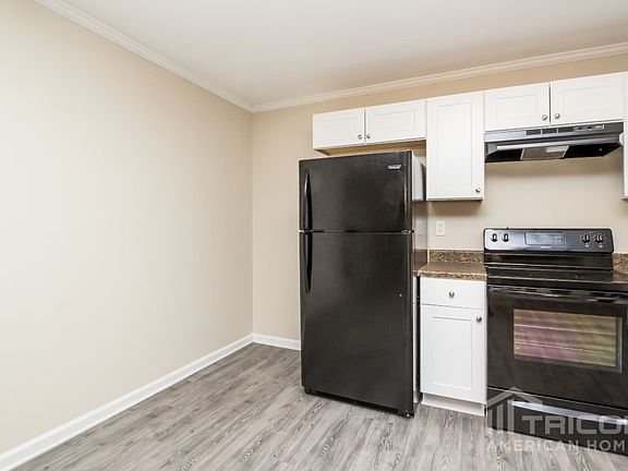 5th image of 4701 Cedar Lake Dr SE