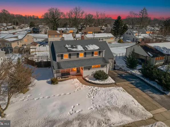 905 Harvey Rd, Claymont, DE 19703