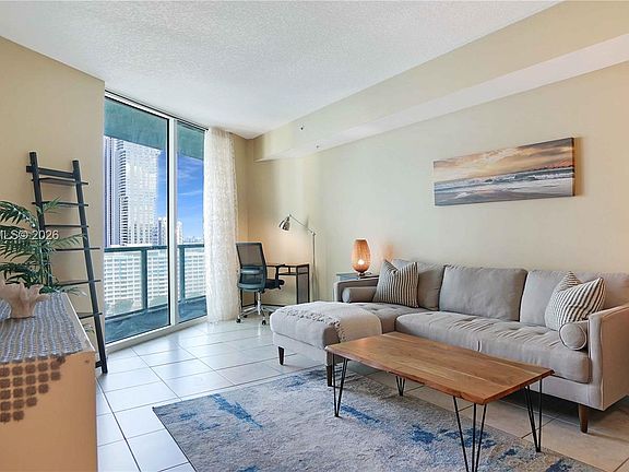 5th image of 1900 N Bayshore Dr APT 1708