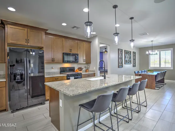 5854 W Indian Sunrise Dr, Tucson, AZ 85742