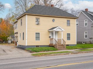 8 Spring St, Saco, ME 04072