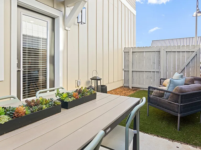 LEO at Flint Crossing- Single Family Rental — Photo 8