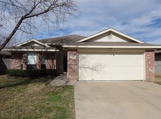 5802 Clarion Trl, Arlington, TX 76017