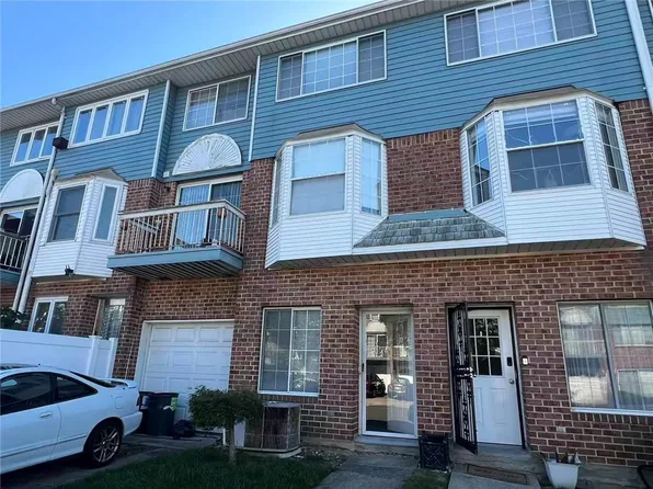 190 Monahan Ave, Staten Island, NY 10314