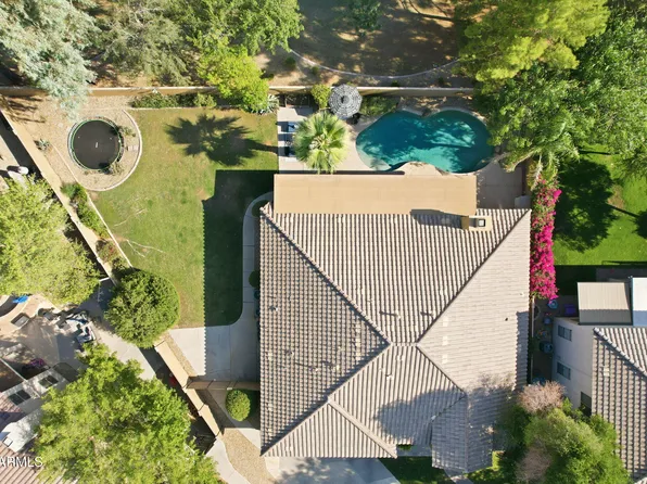 1561 E SARATOGA Court, Gilbert, AZ 85296