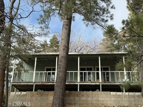 33058 Juniper Ln, Green Valley Lake, CA 92341