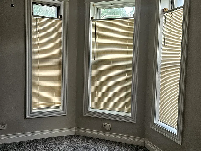 2103 S Central Park Ave #1 — Photo 6