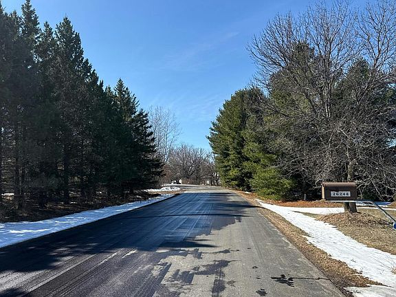 5th image of 26244 Rum River Dr NW