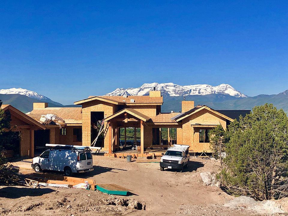 2nd image of 685 N Explorer Peak Dr