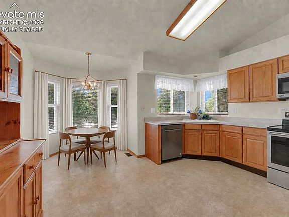 4th image of 4960 Dry Stone Dr
