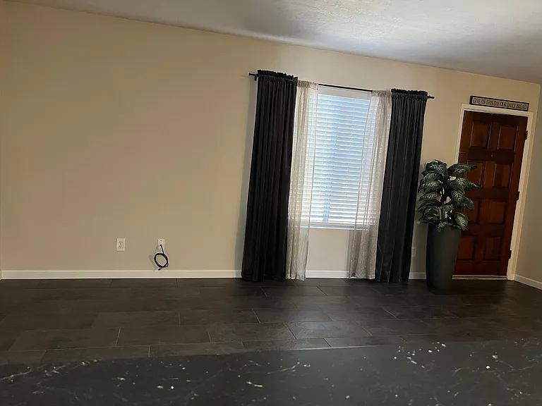 20214 N 21st Dr — Photo 6