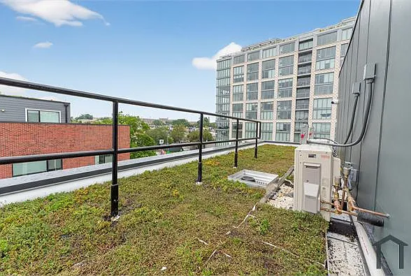 1520 N Capitol St NW — Photo 2