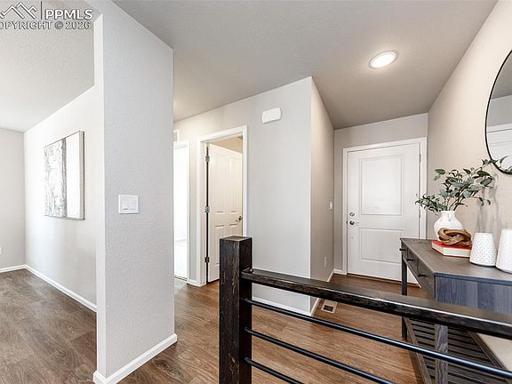 4th image of 13390 Savannah Falls Ct