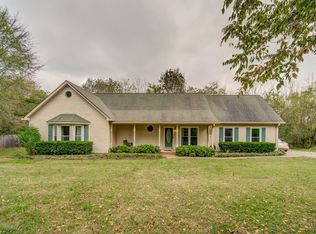 8988 Big Oak Dr, Murfreesboro, TN 37129