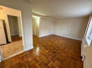 (Undisclosed Address), Fresh Meadows, NY 11365
